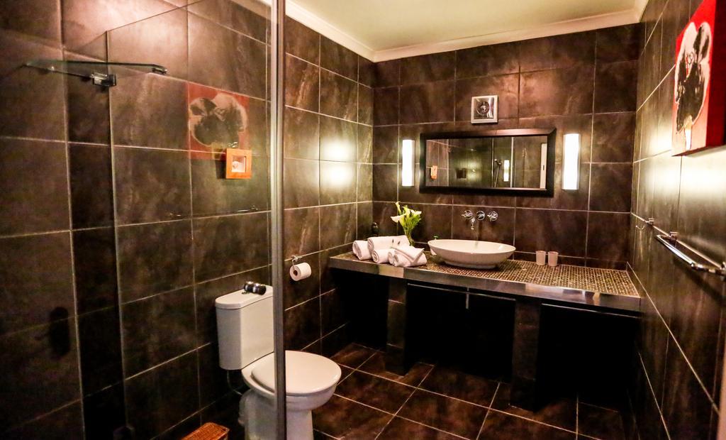 Secret Garden Guesthouse Bloubergstrand Eksteriør billede